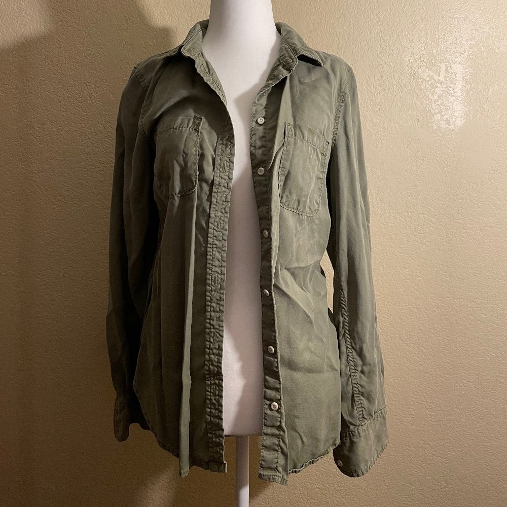 Green Long Sleeved Button Up